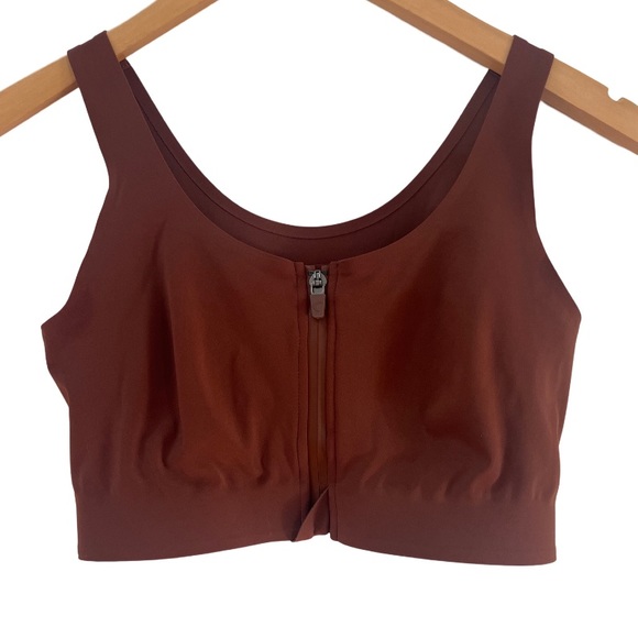 Zyia Front Zipper Access Bra - Picture 2 of 5